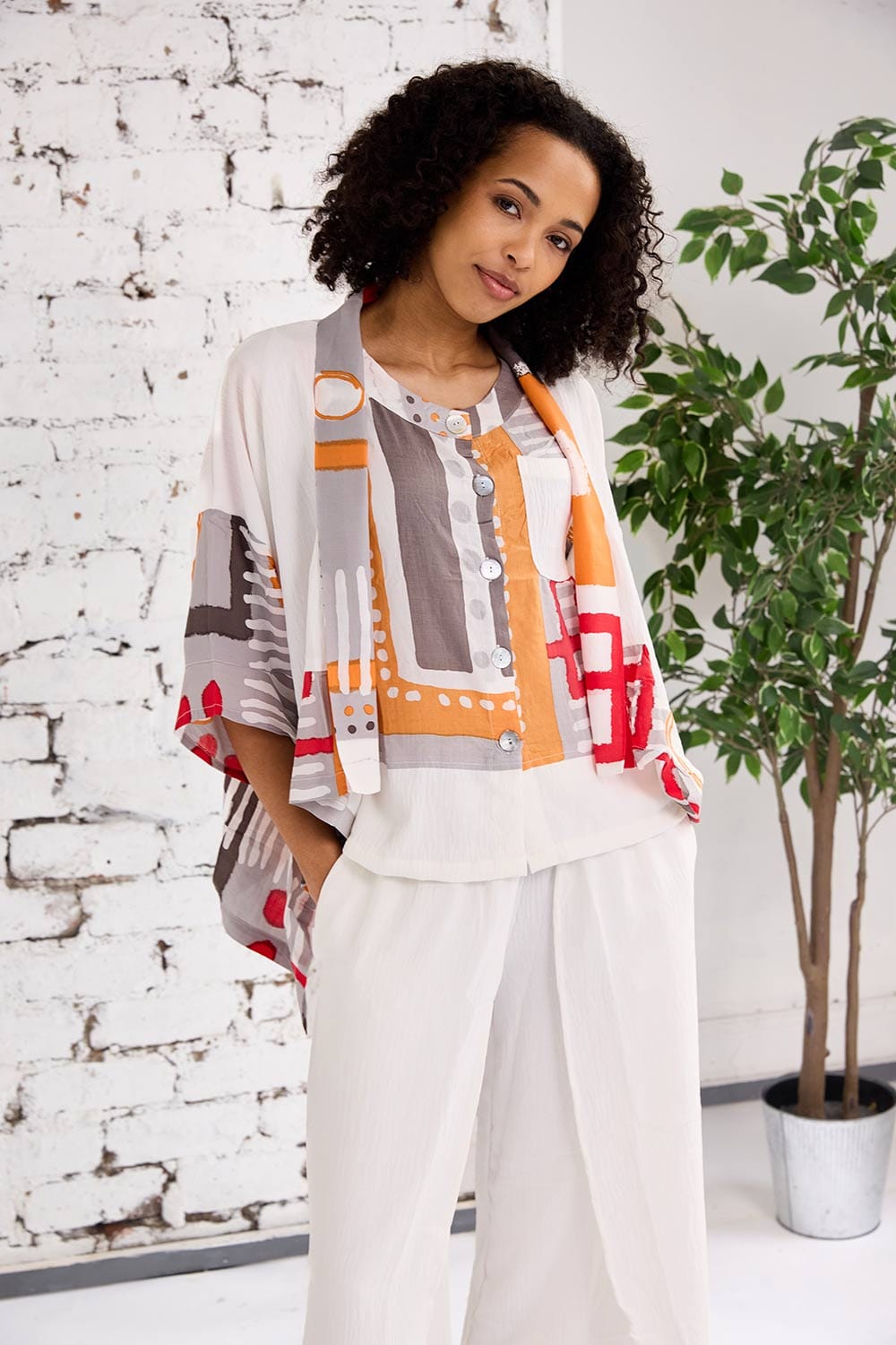 Tara Vao Abstract Jacket