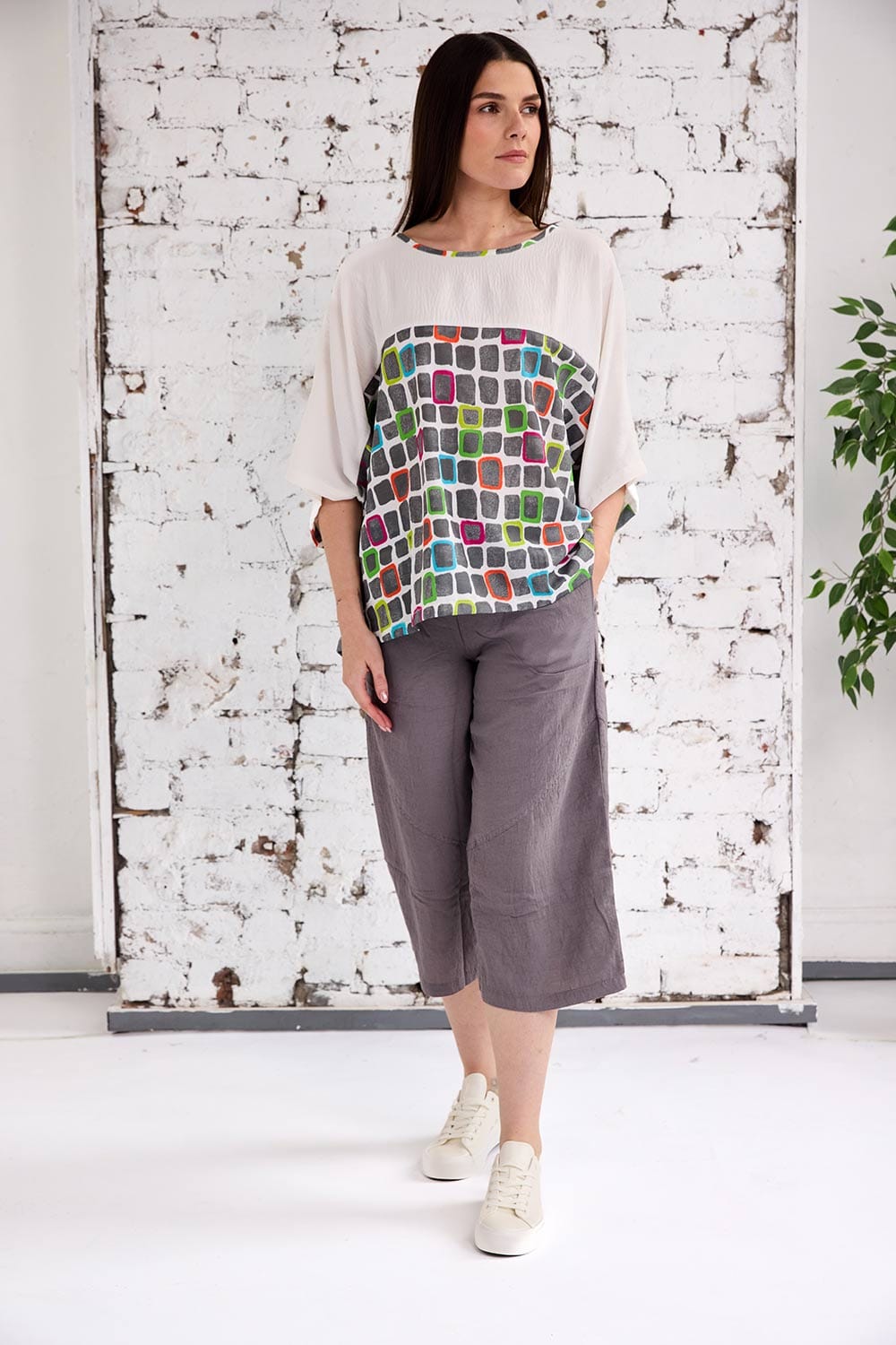 Tara Vao Square Print Top
