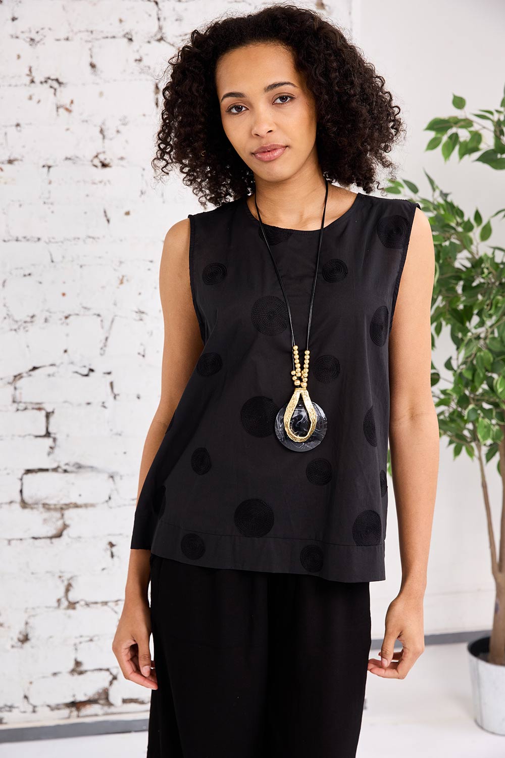 Bébhinn Long Necklace