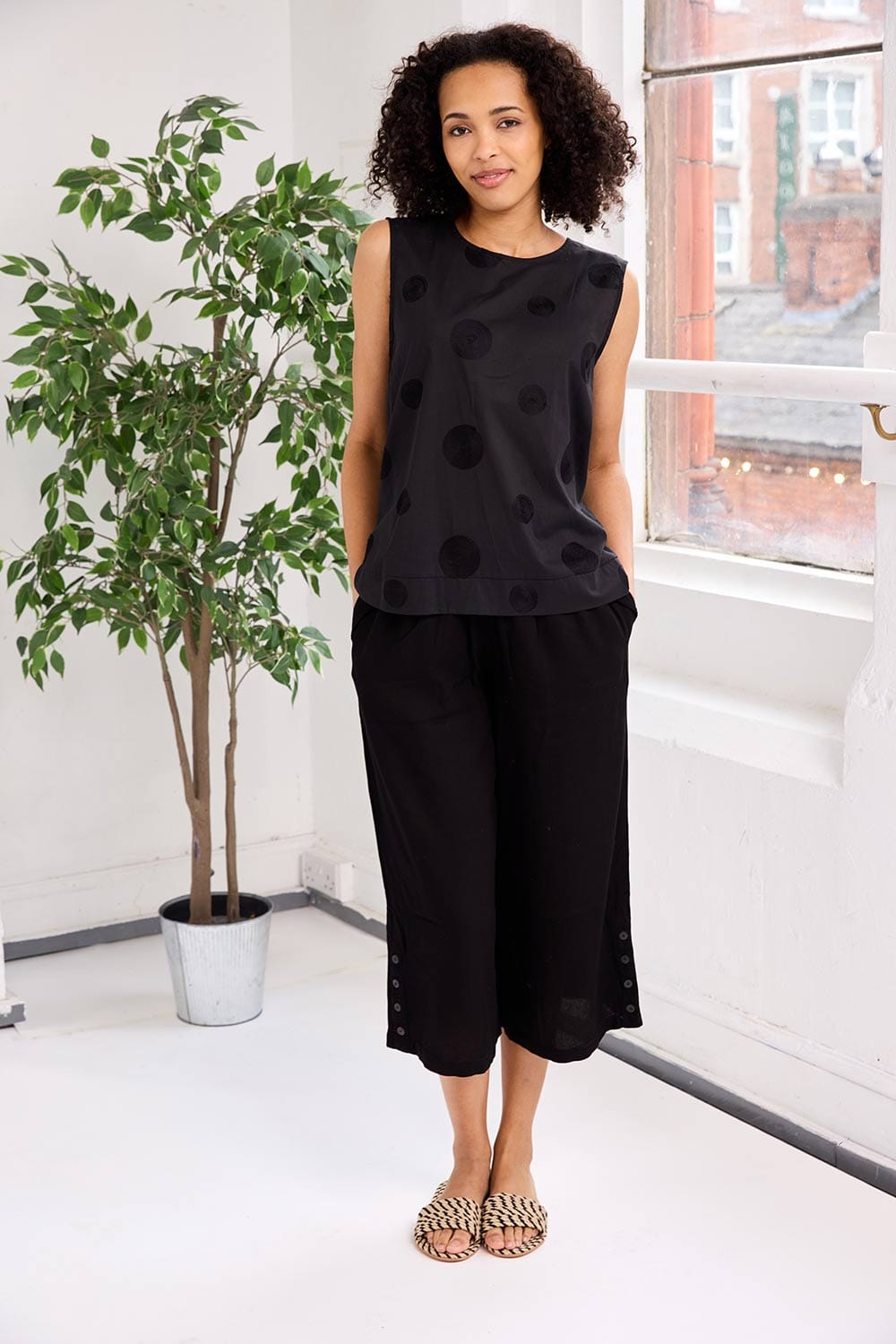 Tara Vao Button Culotte