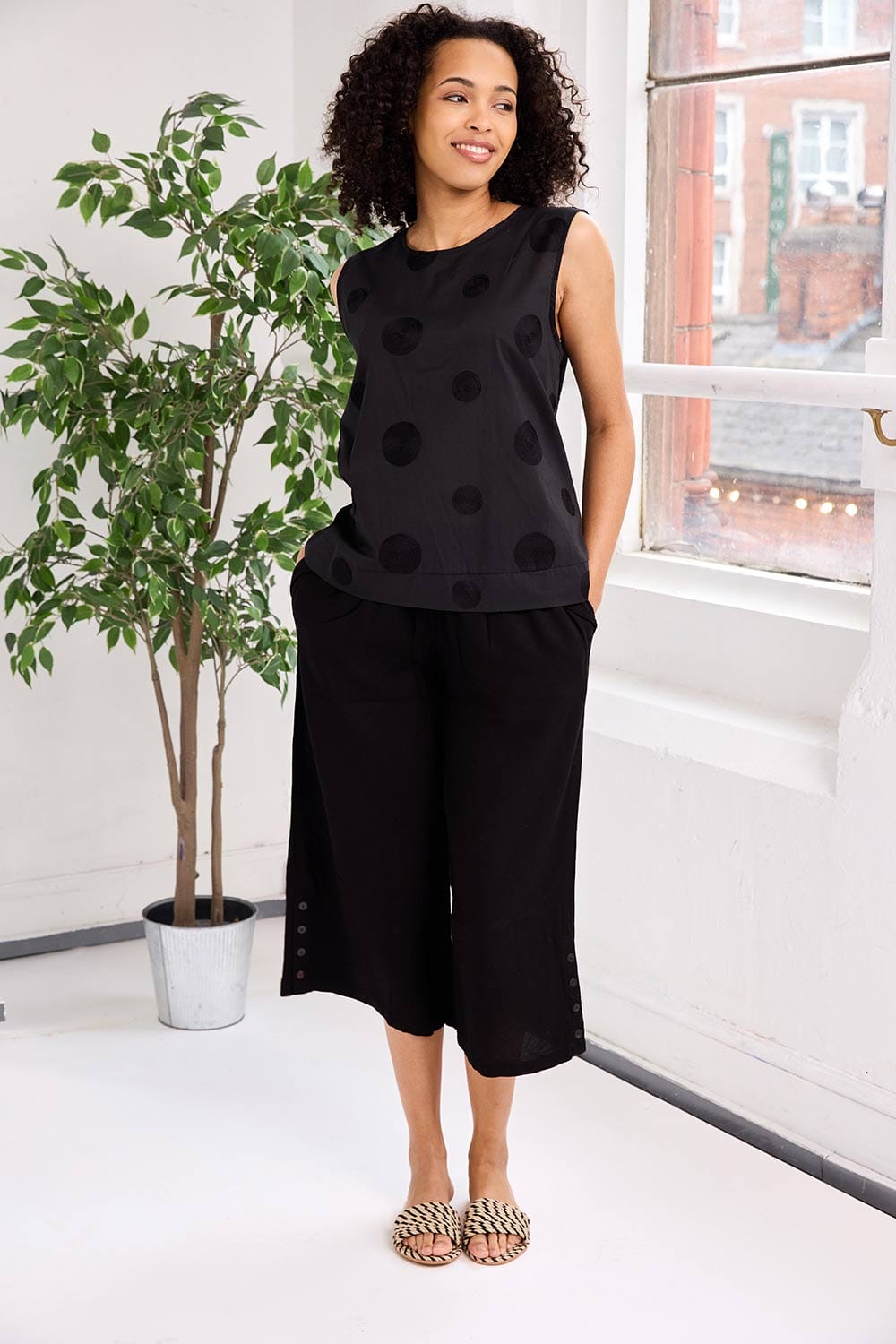 PERUZZI Circle Stitch Top