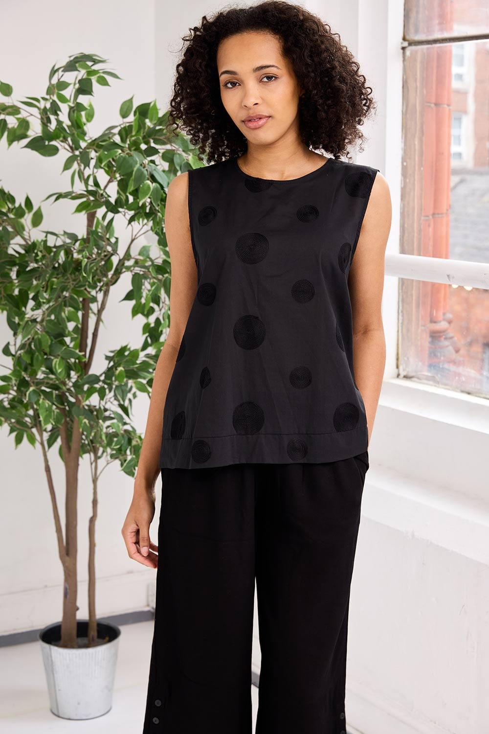 PERUZZI Circle Stitch Top