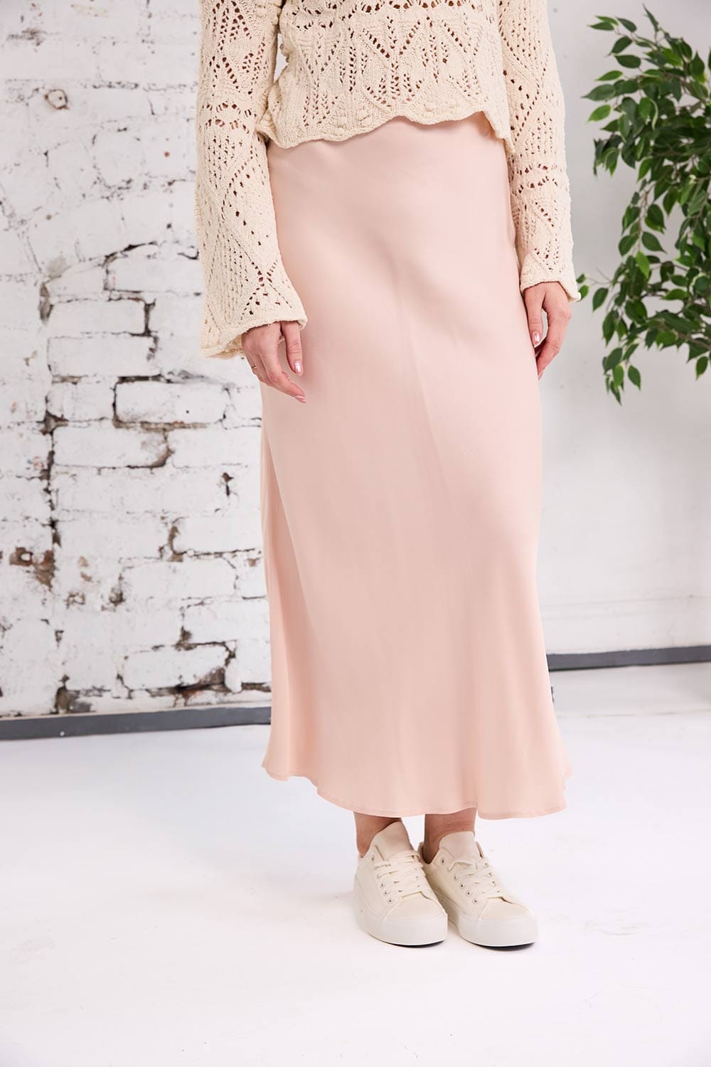 ART X Diva Satin Skirt