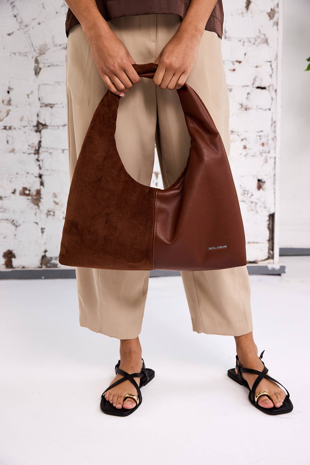 Fionola Shoulder Bag