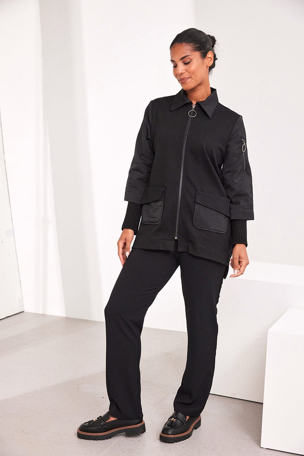 ORA Classic Shape Trouser