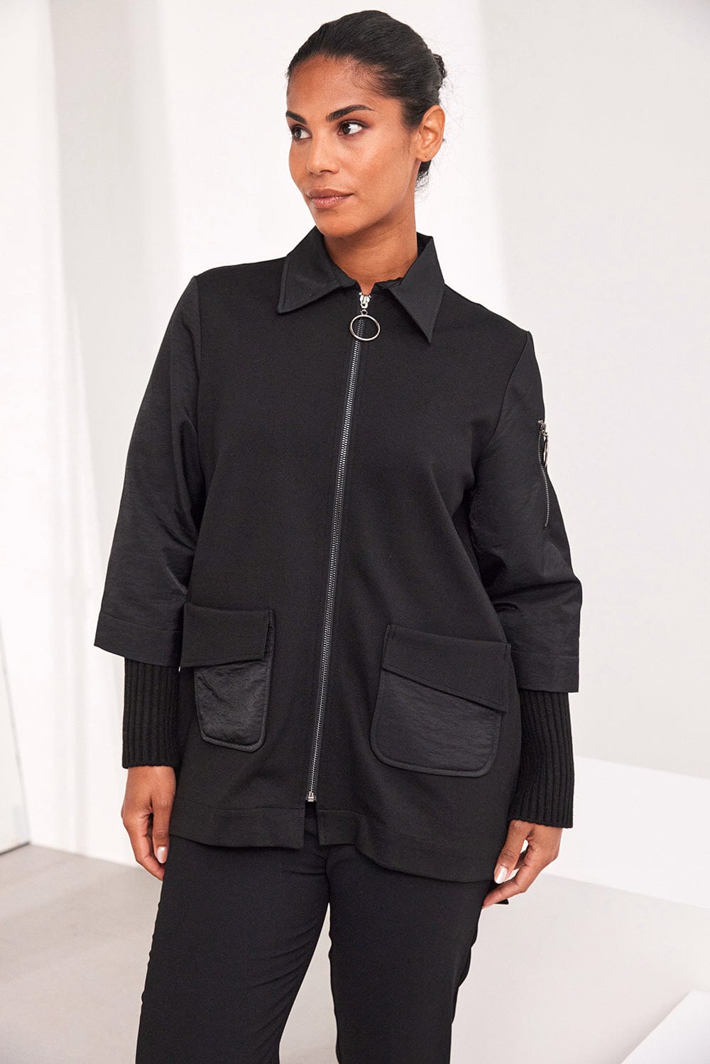 ORA Knit Detail Jacket