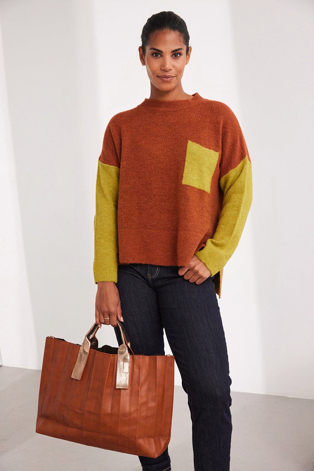 ART One Pocket Knit