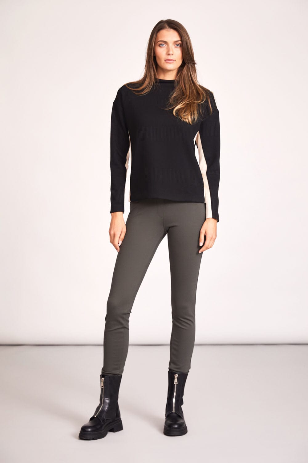 PERUZZI Pleather Trim Legging