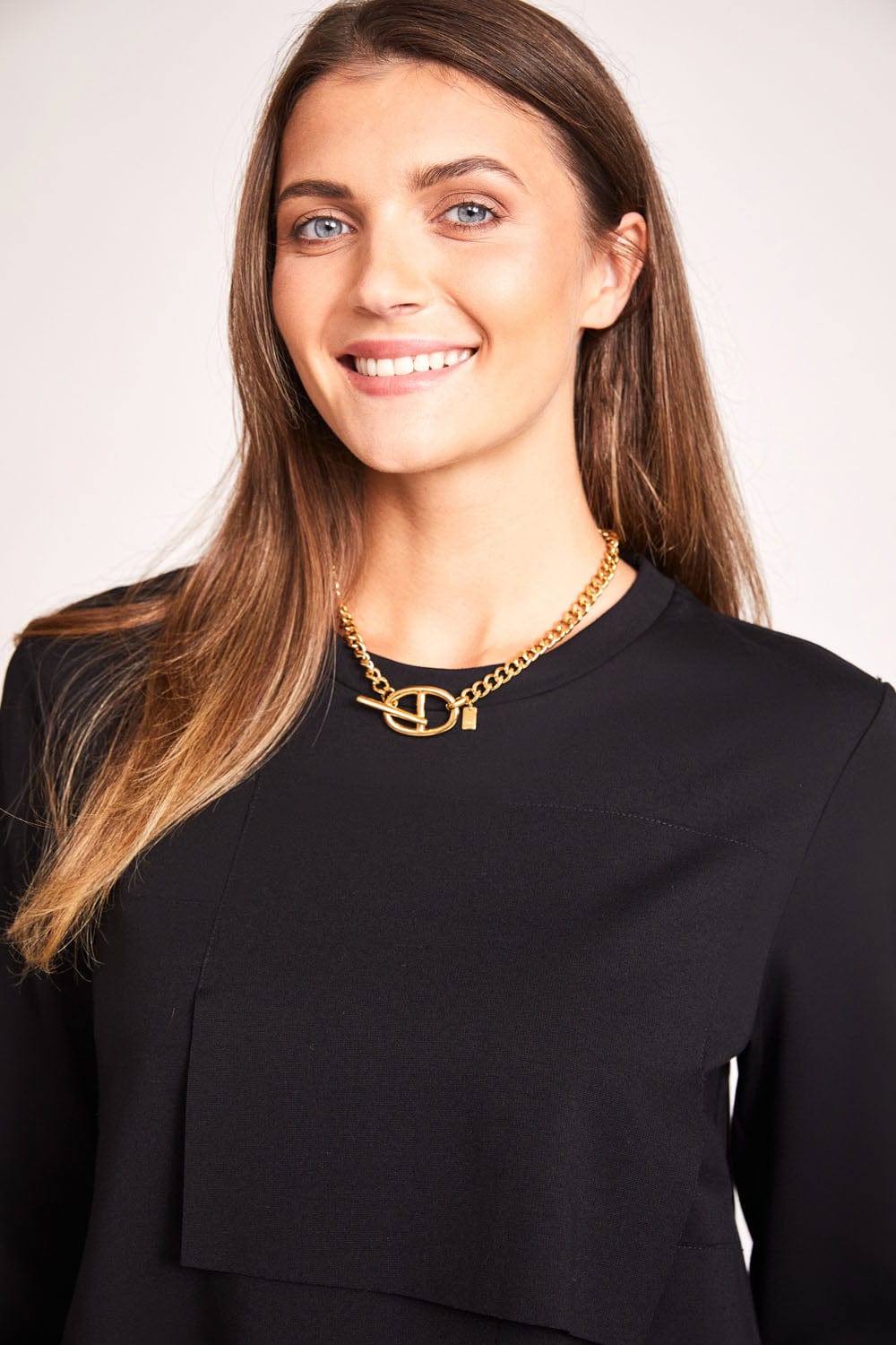 Rosa Chain Necklace