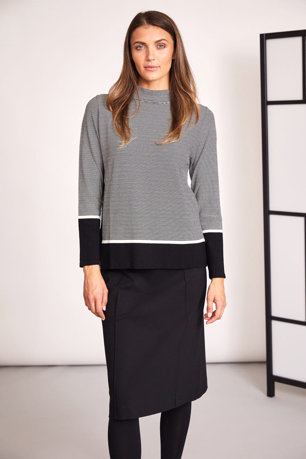 PERUZZI Slim A Line Skirt