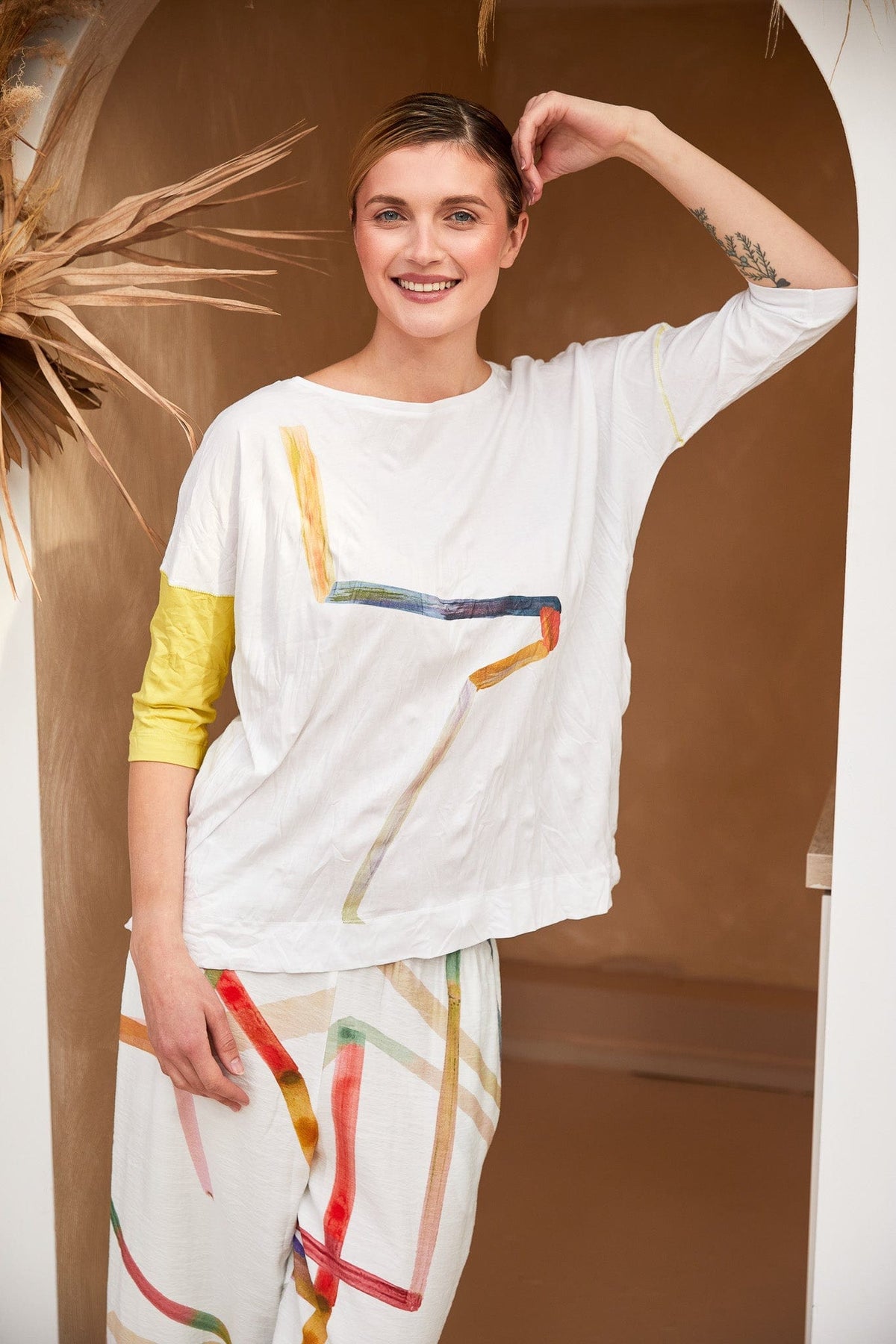 OZAI N KU Colour Line Print Trouser