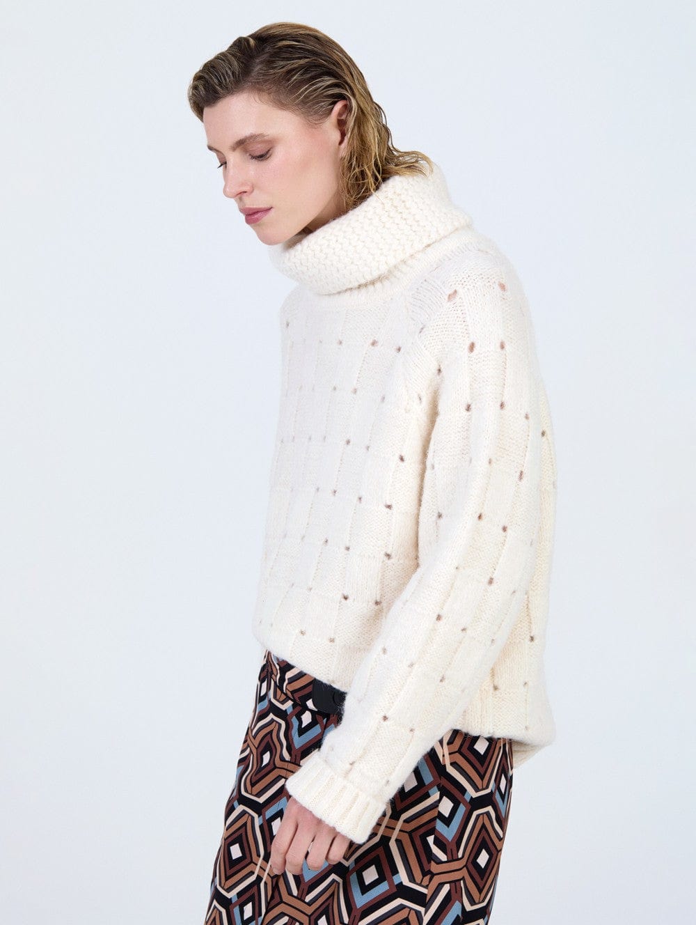 Skatie Woven Square Print Knit
