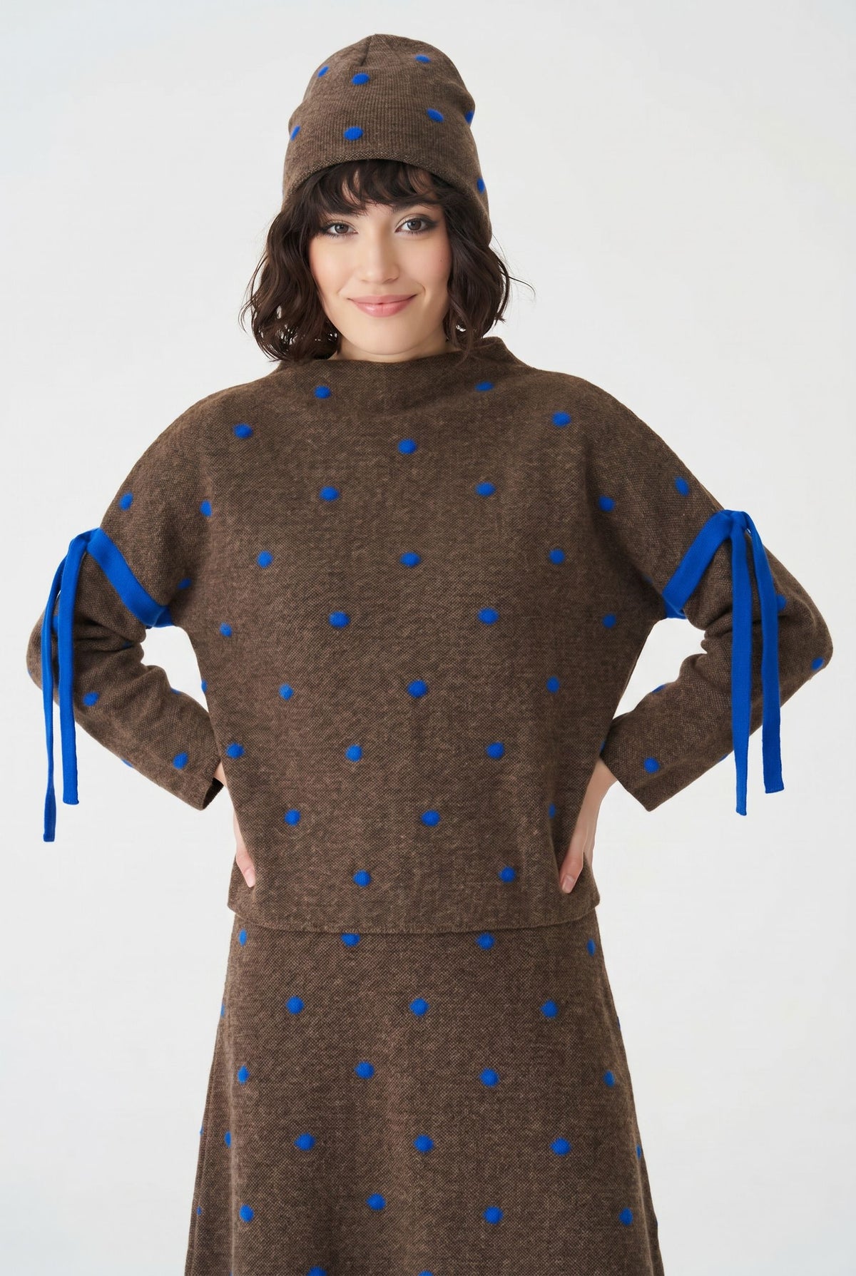 Bize Bobble Knit