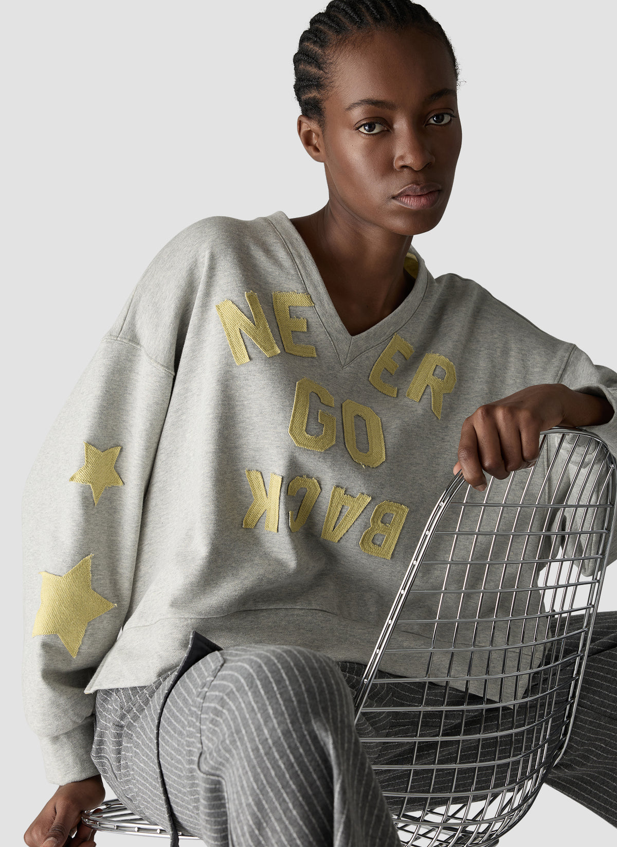 LE COMTE Slogan Sweatshirt