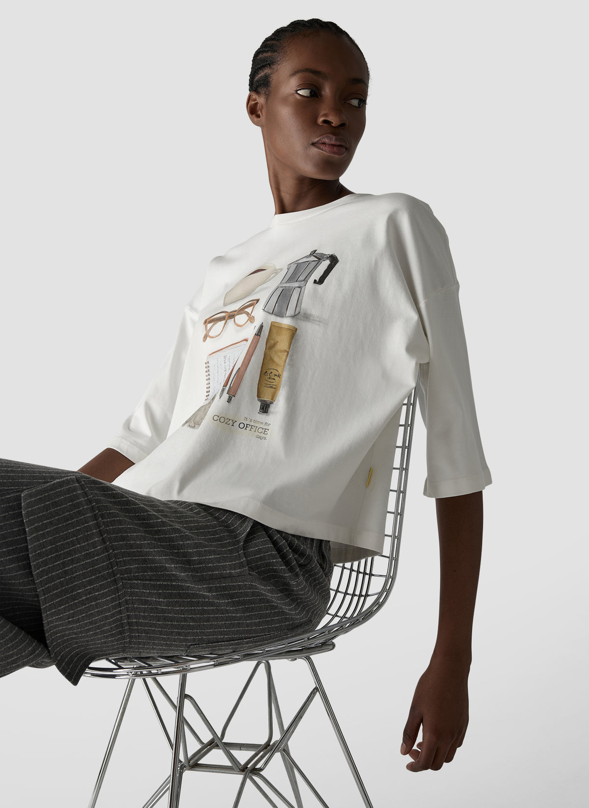 LE COMTE Slogan Top