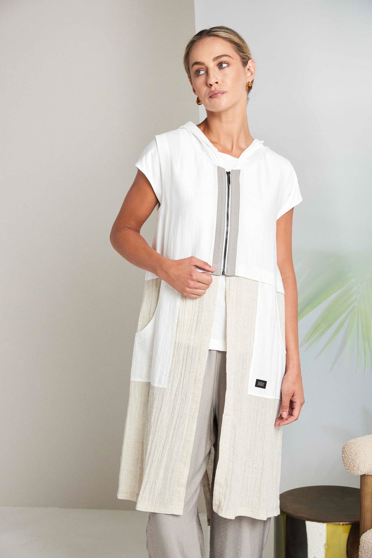 NAYA Contrast Waistcoat