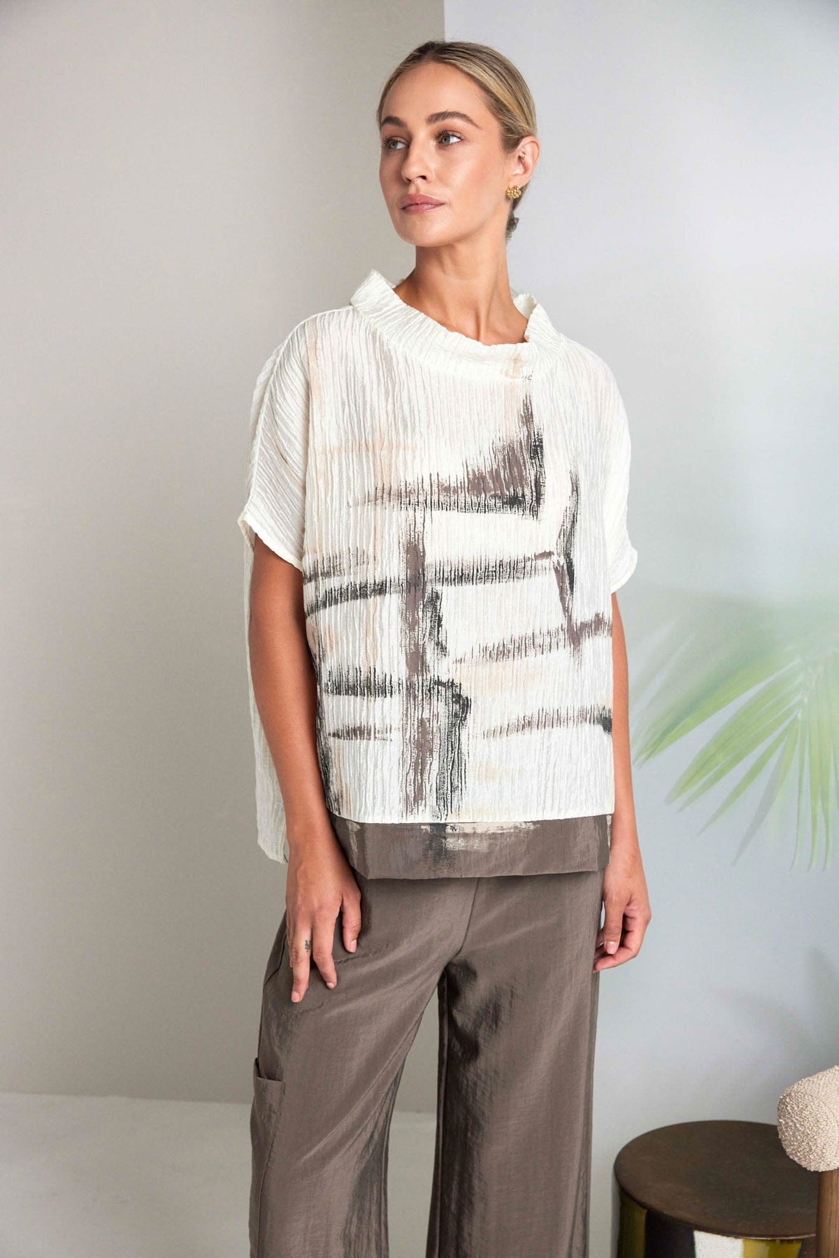 NAYA Crinkle Trouser
