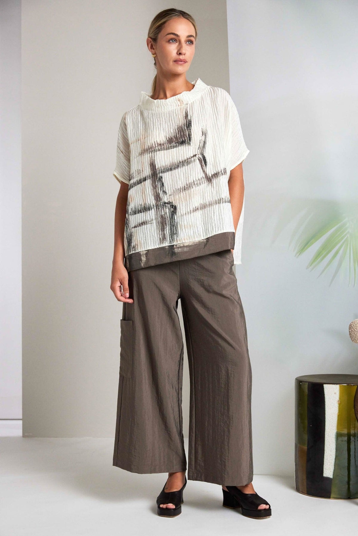 NAYA Crinkle Trouser