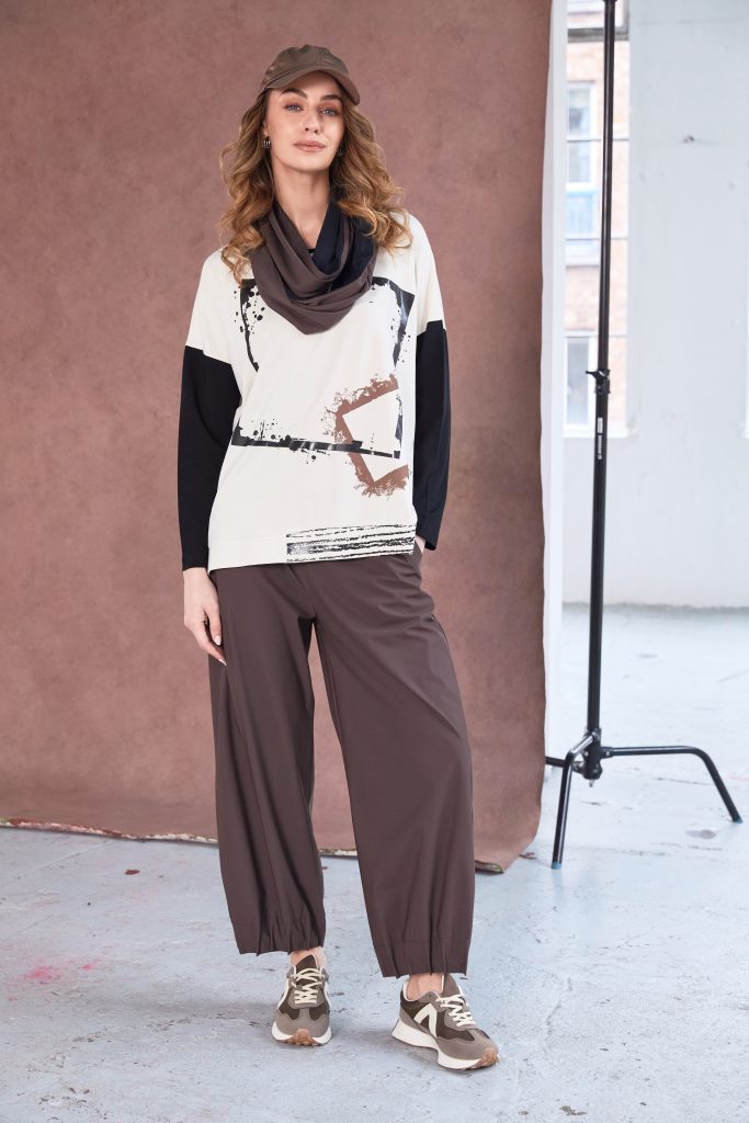 NAYA Pintuck Tech Trouser