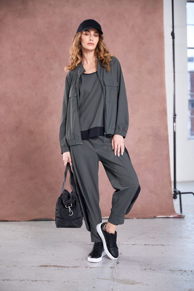 NAYA Contrast Stripe Tech Trouser