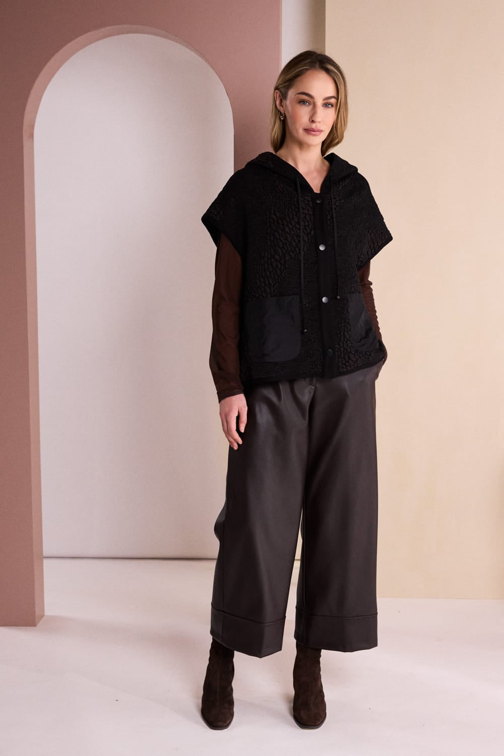 NAYA Jaquard Waistcoat