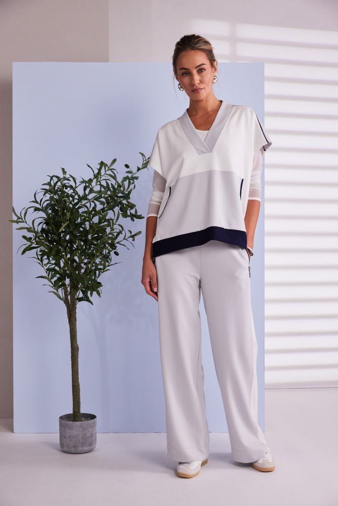 NAYA  Sports Top