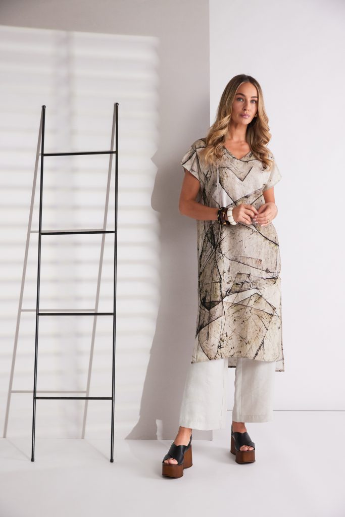 NAYA Wide Leg Trouser