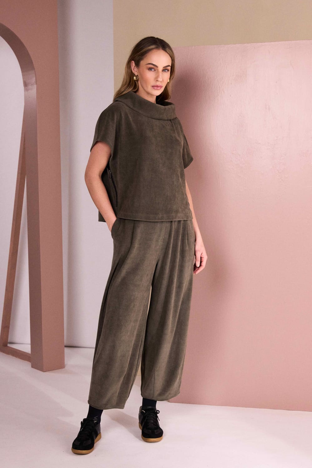 NAYA Cord Trouser