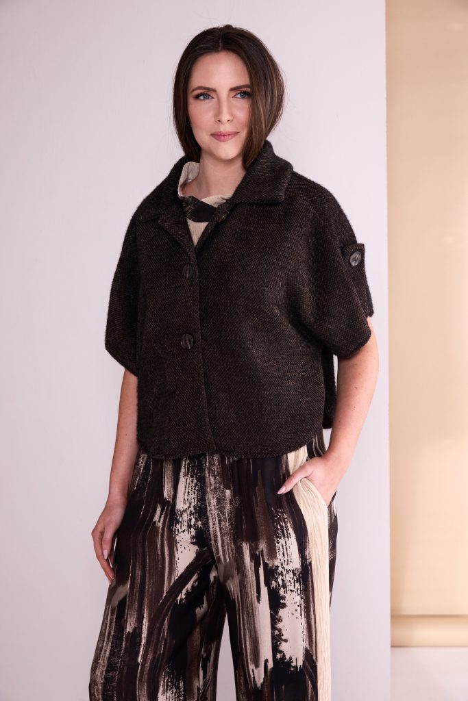 ORA Short Jacket
