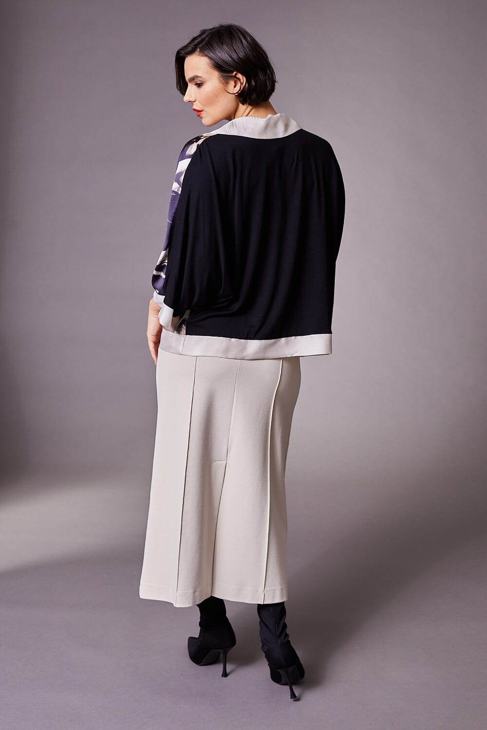 PERUZZI Slim A Line Skirt