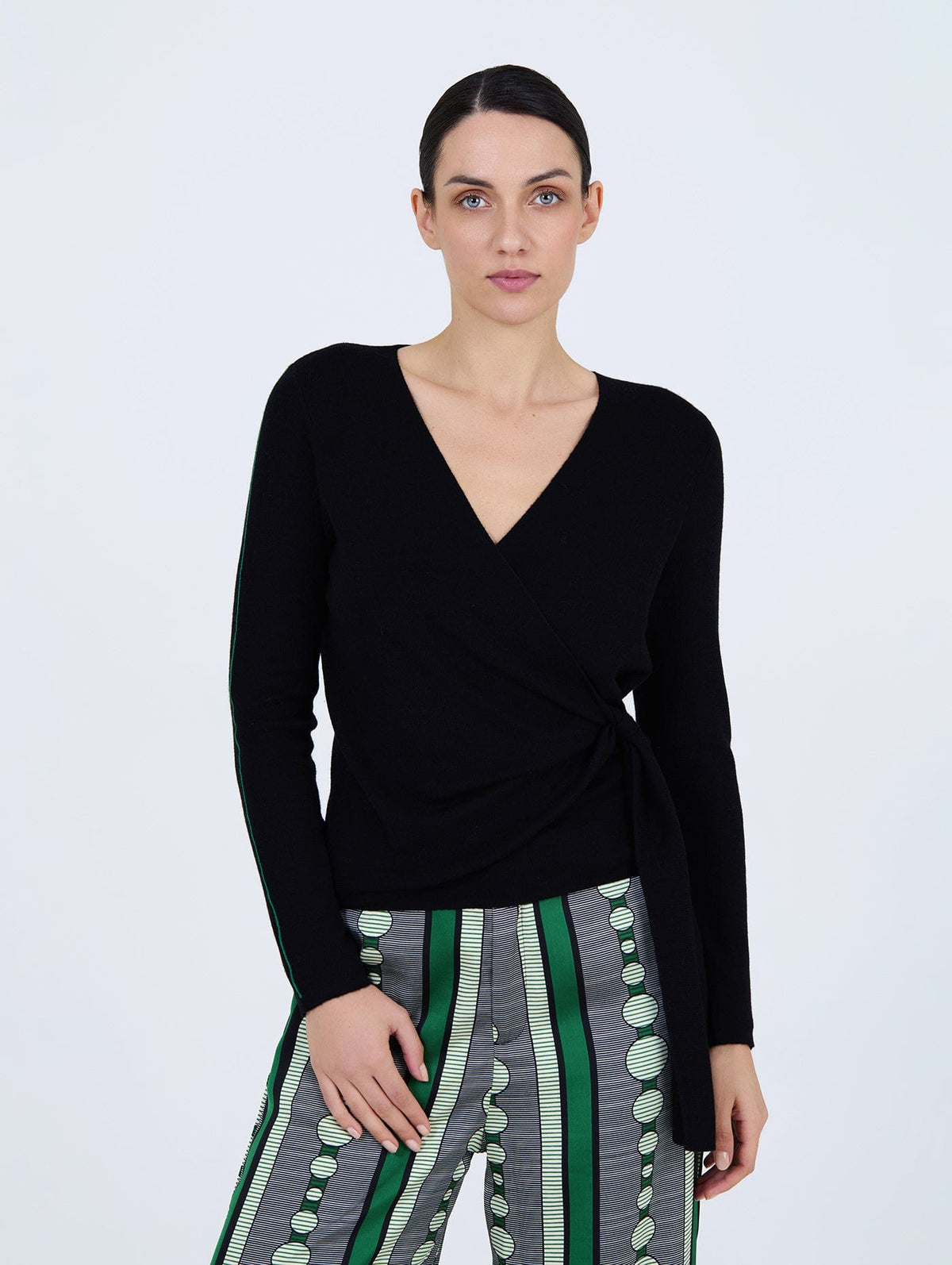 Skatie Ballet Wrap Knit With Piping