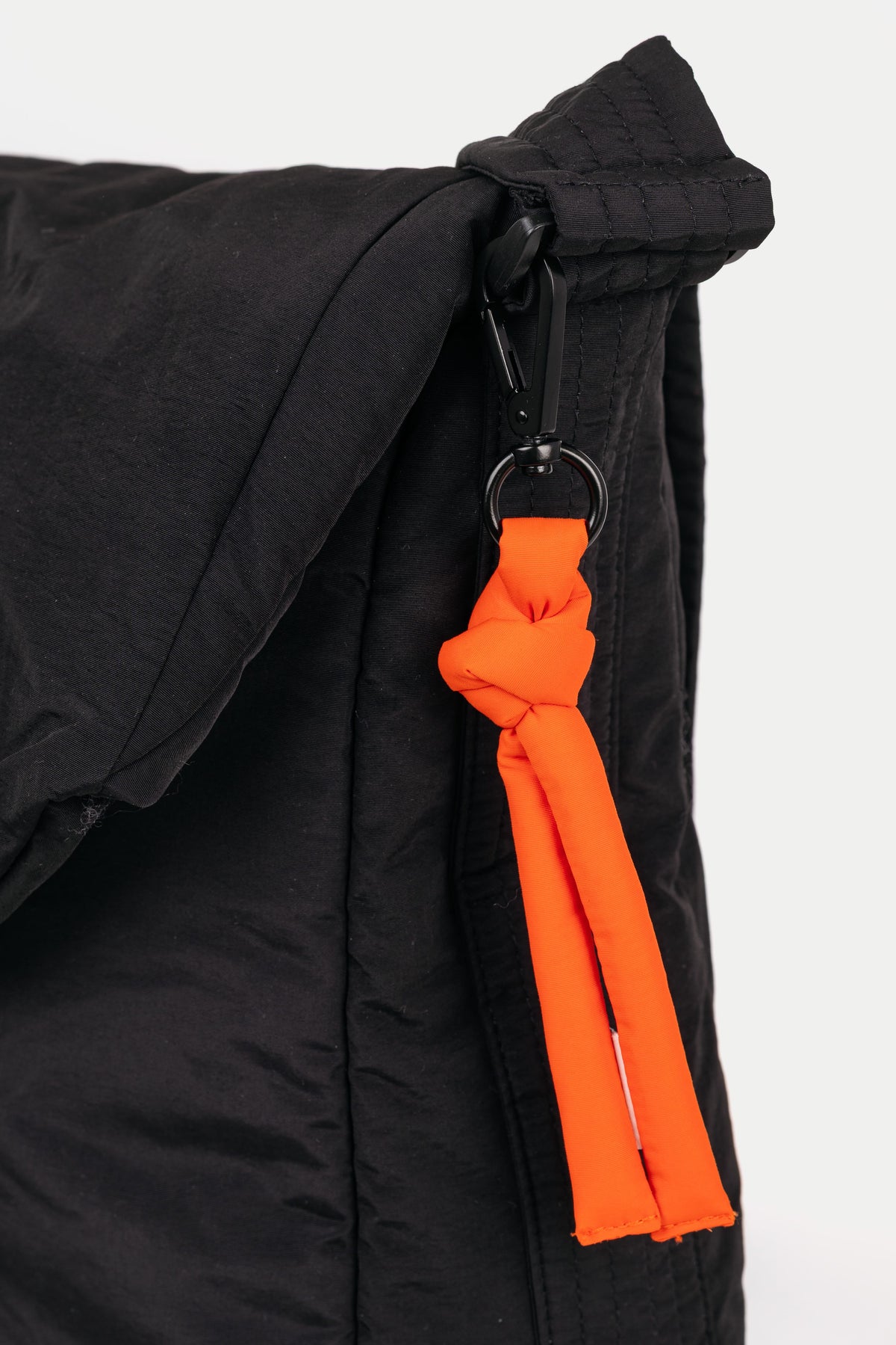 TANTÄ Large Waterproof Mailbag