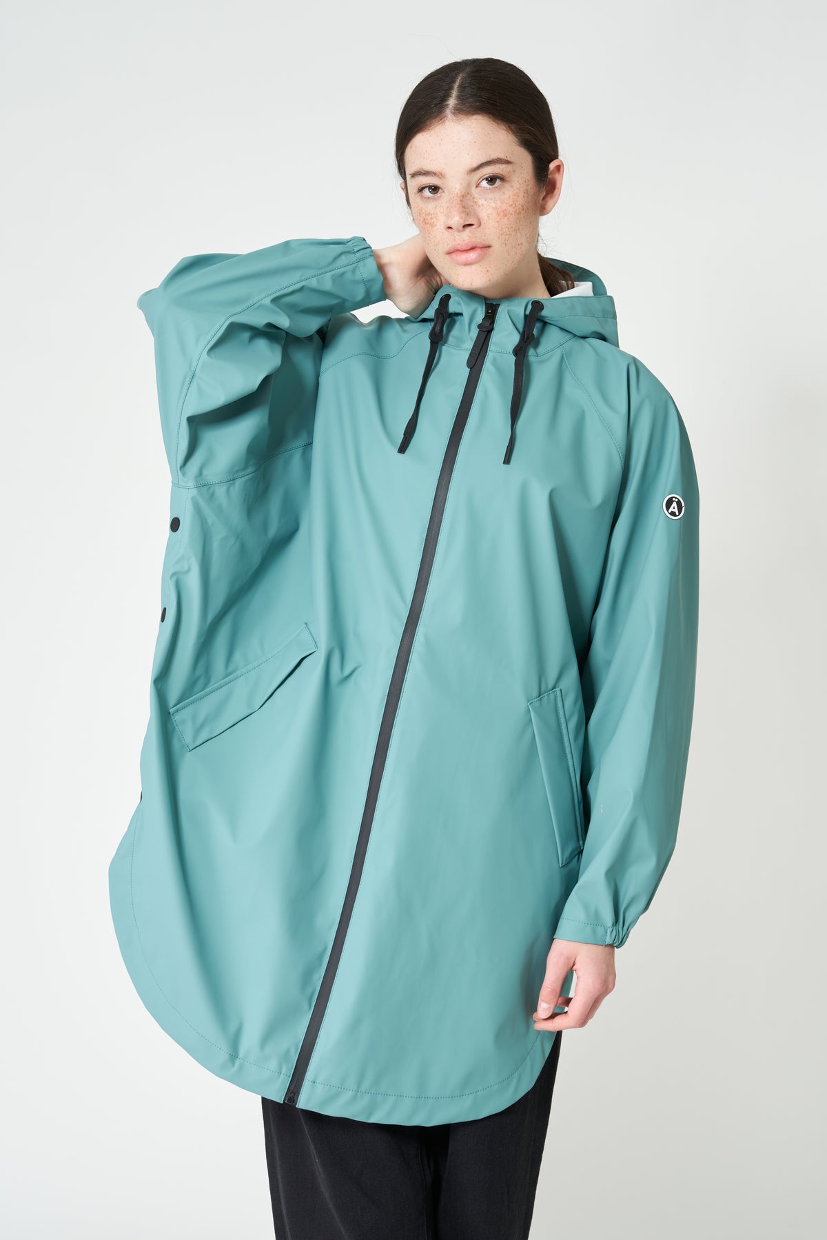 TANTÄ Cape Button Raincoat