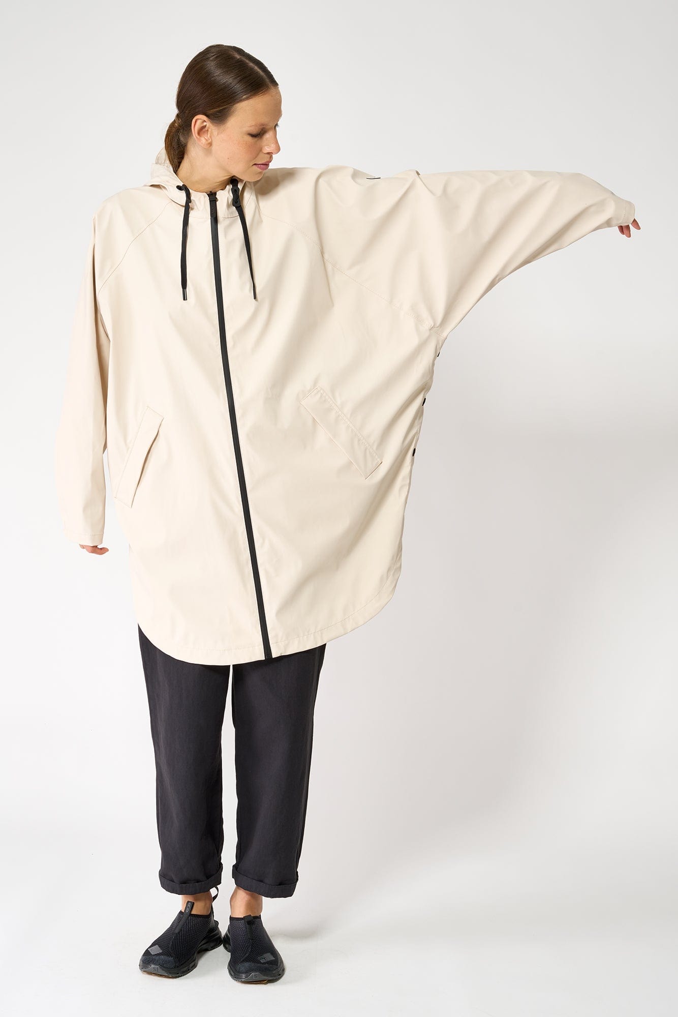 TANTÄ Cape Waterproof Coat – Choice Boutique