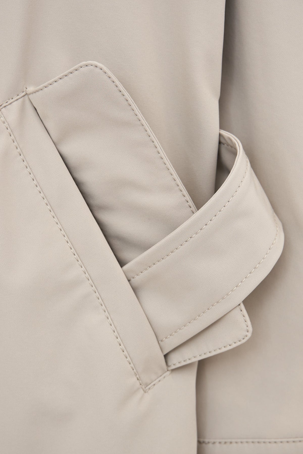 TANTÄ Belted Waterproof Coat