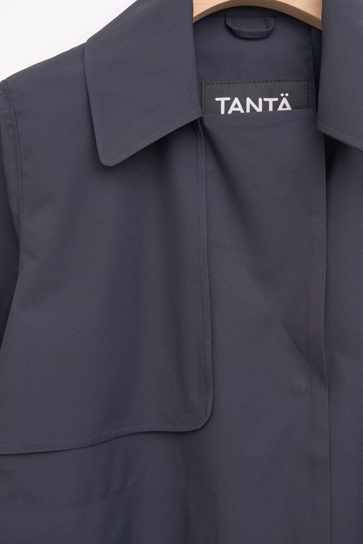 TANTÄ Waterproof Short Trench