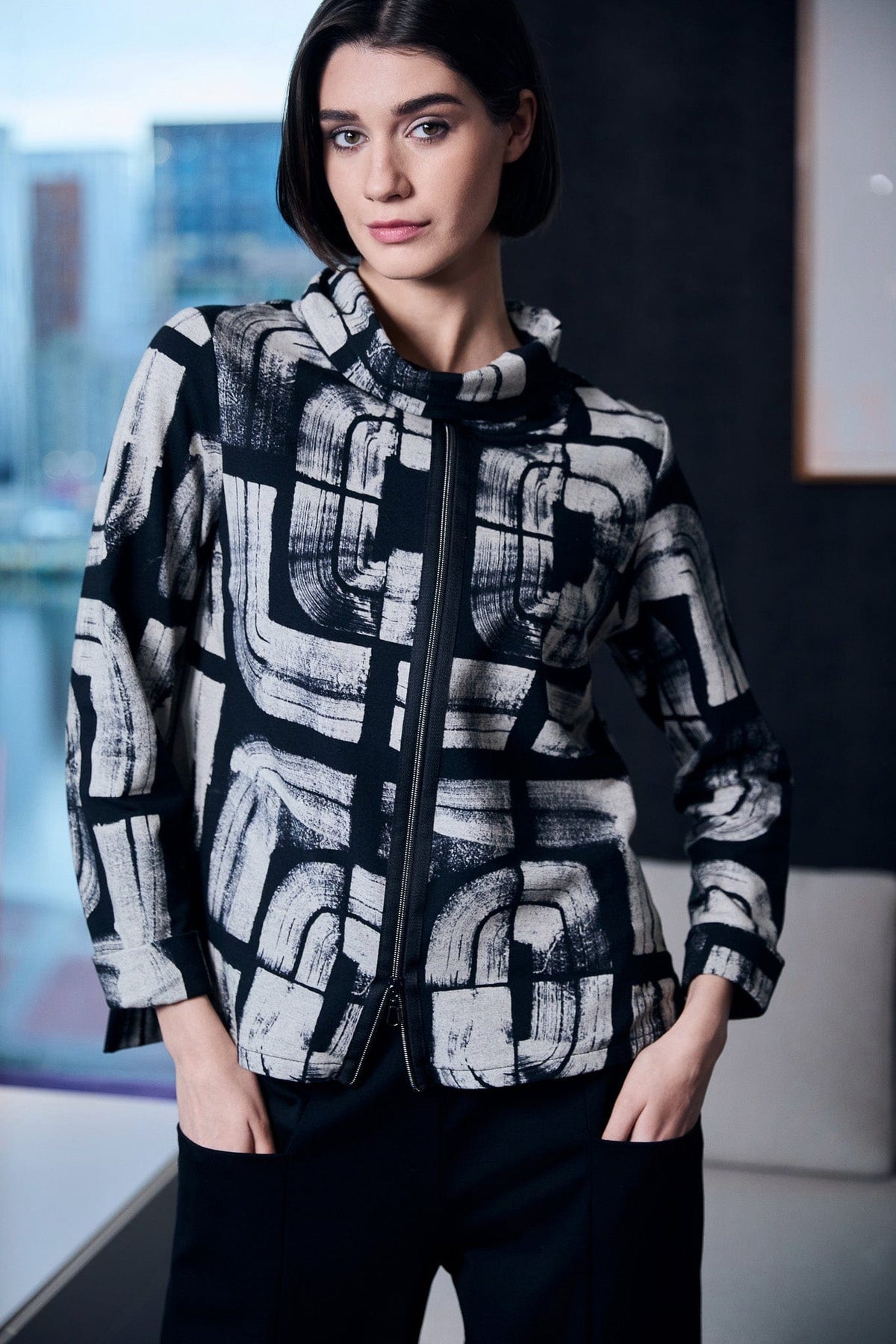 PERUZZI Centre Zip Print Top