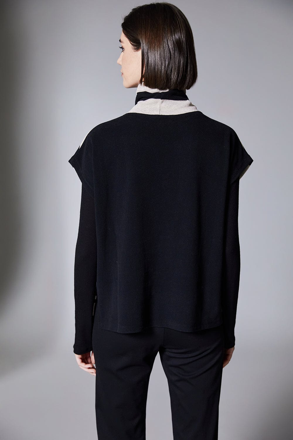 PERUZZI Stripe Front Fleece Top