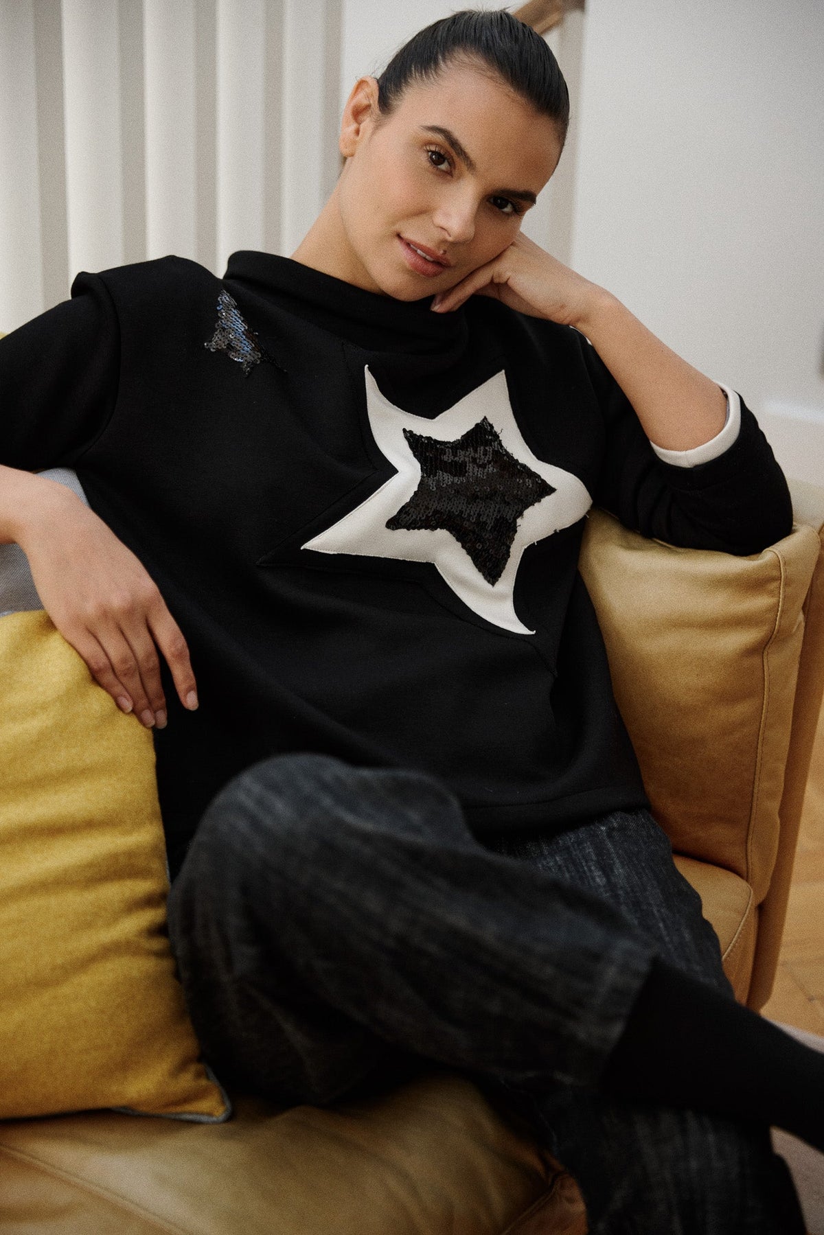 Peruzzi Star Sweater