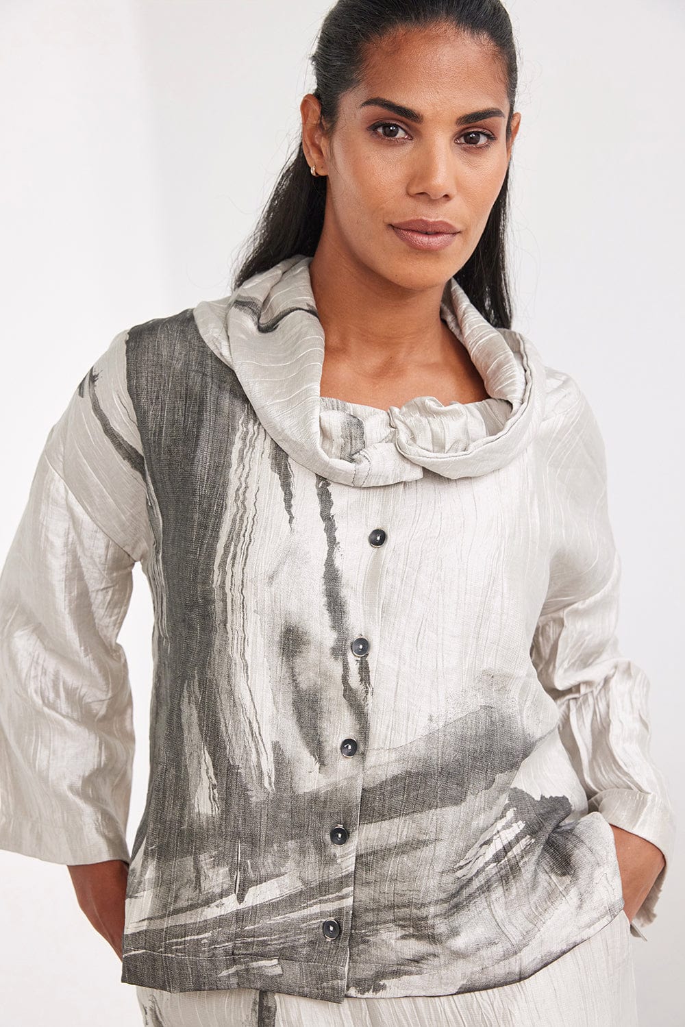 OZAI N KU Foil Print Jacket