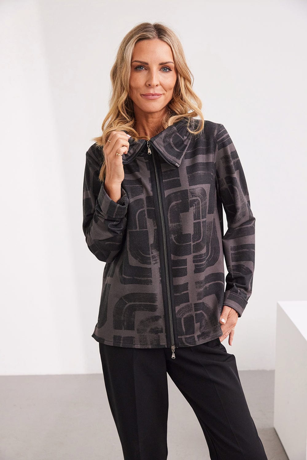 PERUZZI Centre Zip Print Top