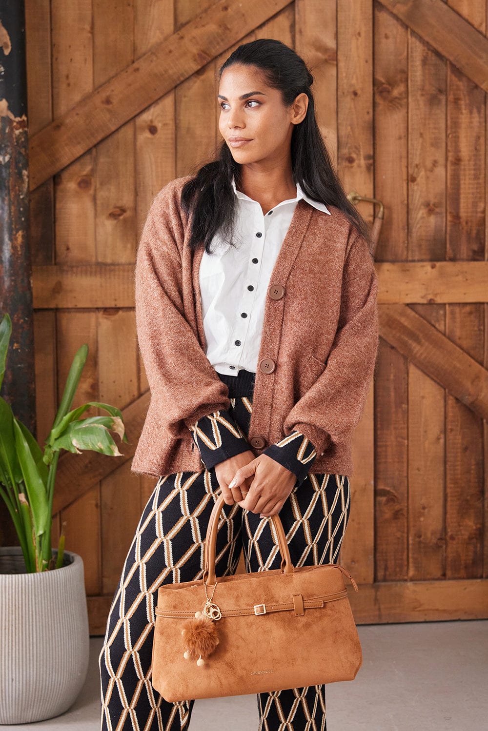 CREAM Cable Two Button Cardigan