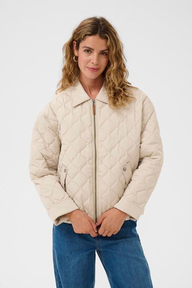 CREAM Quilted Short Jacket