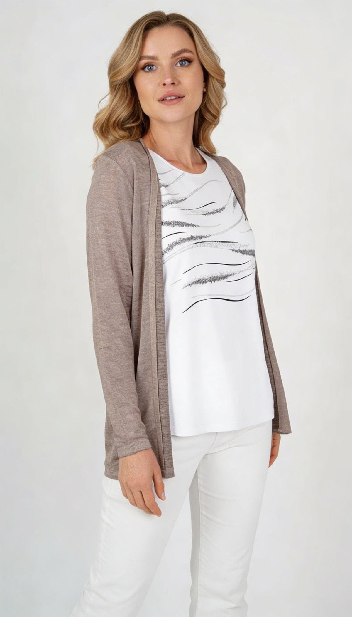 Kartner Edge to Edge Cardigan