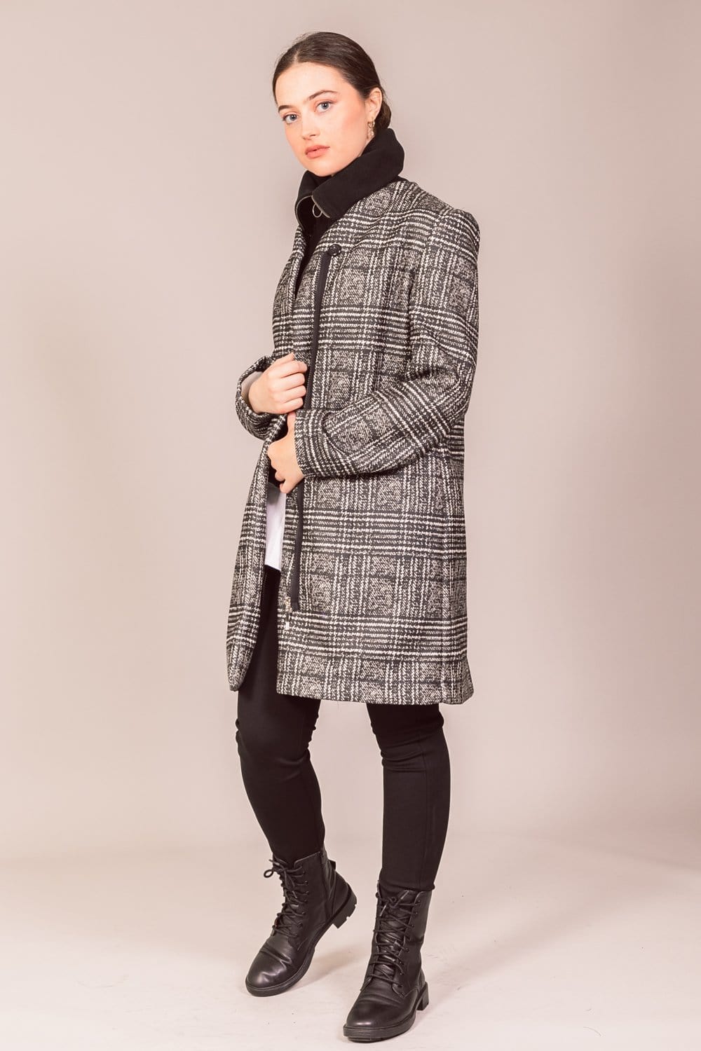 PERUZZI Zip Check Coat