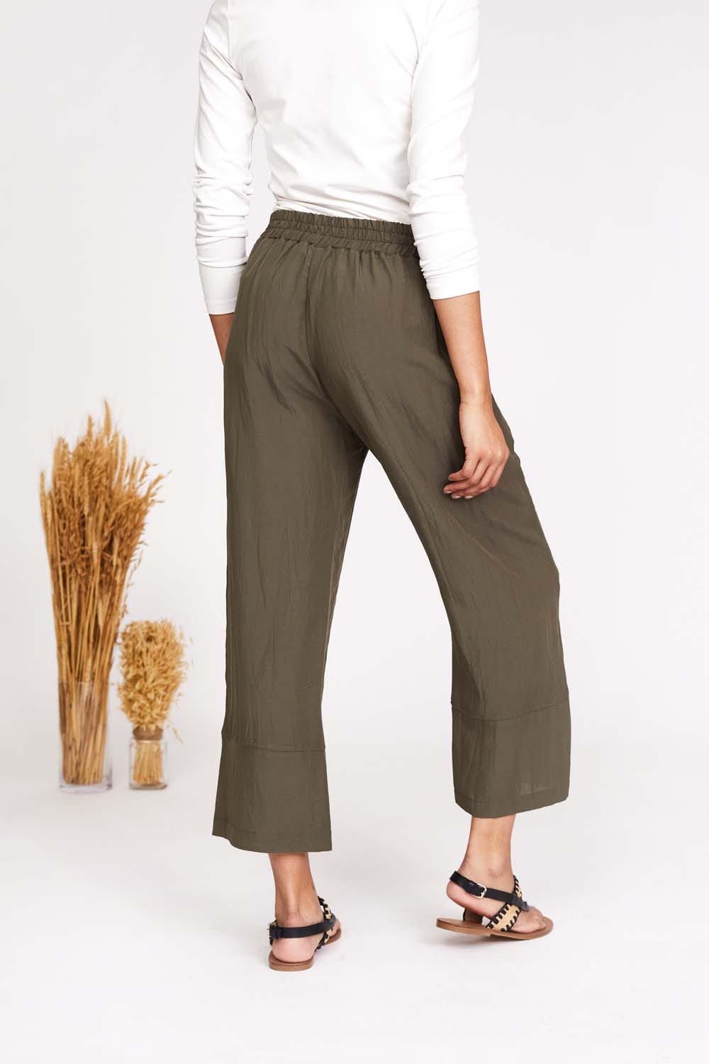 Peruzzi Split Seam Trouser