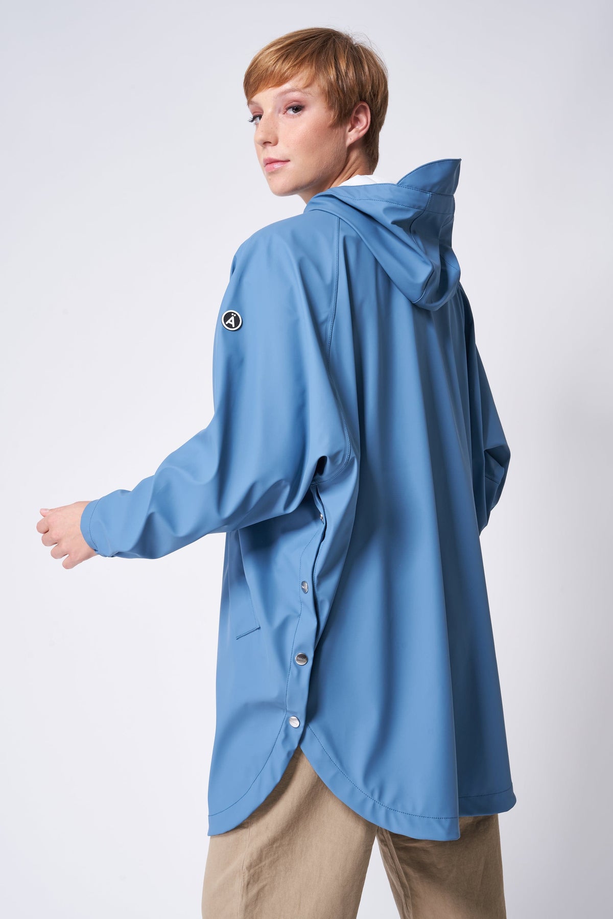 TANTÄ Cape Button Coat